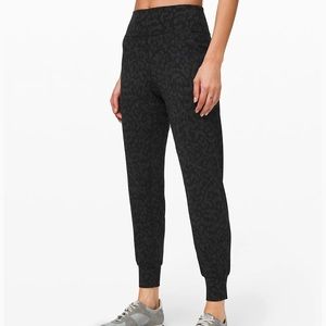 Lululemon joggers